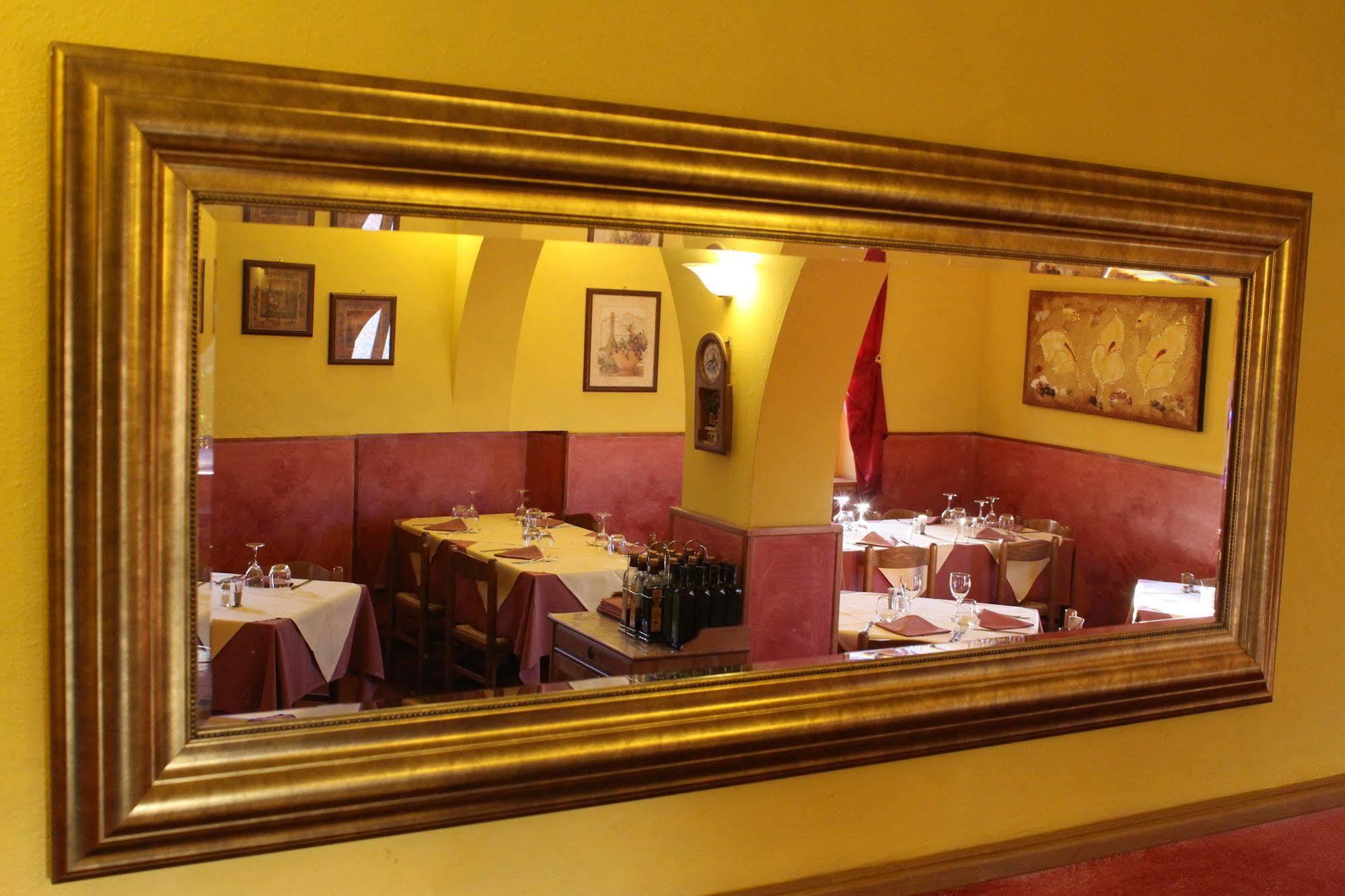 Albergo La Pieve Castelfiorentino Exterior photo